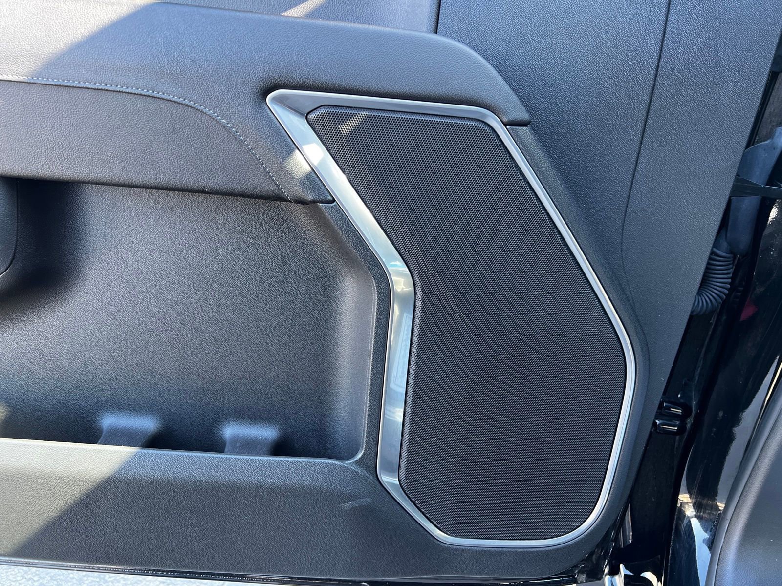 Used 2024 Chevrolet Silverado 1500 LT image 10