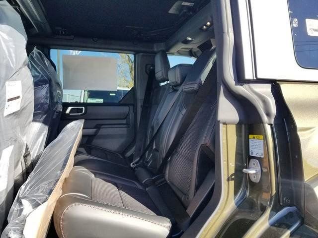 New 2025 Ford Bronco Raptor w/ Interior Carbon Fiber Pack image 18