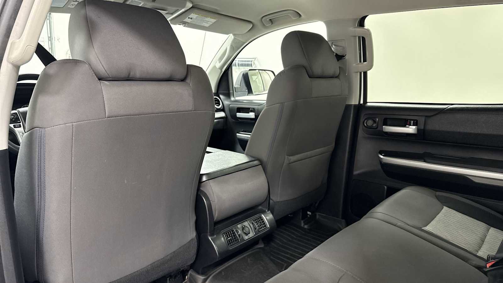 Certified 2016 Toyota Tundra SR5 image 25