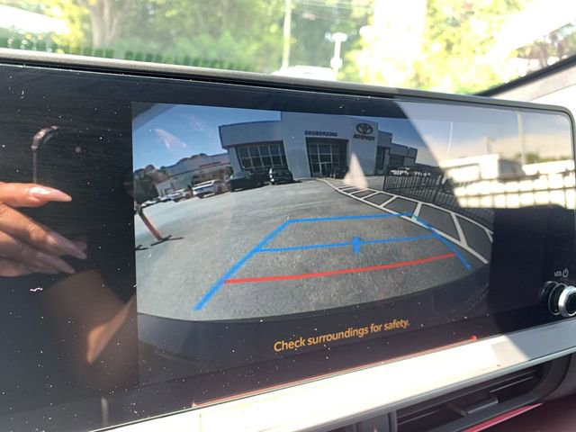 Used 2024 Toyota Prius Prime FWD image 22
