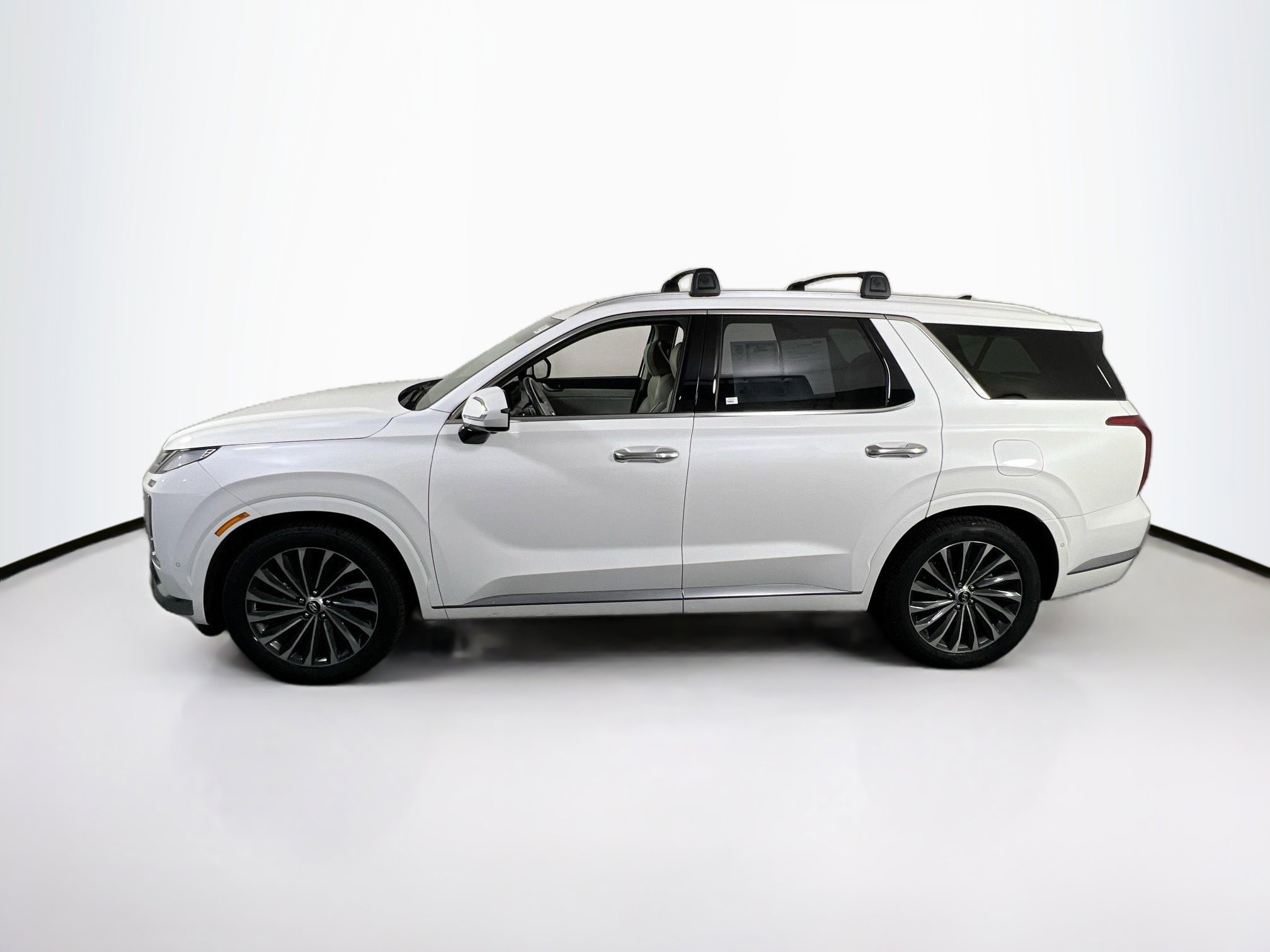 Used 2023 Hyundai Palisade Calligraphy image 8
