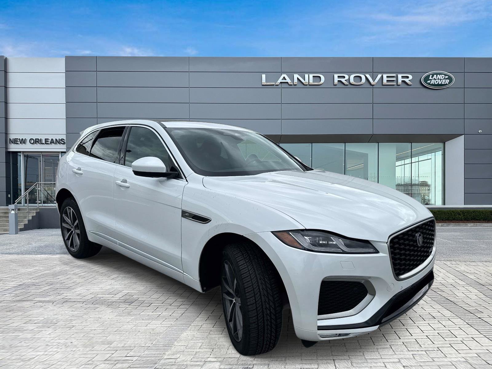 Used 2025 Jaguar F-PACE R-Dynamic S AWD/4WD image 5