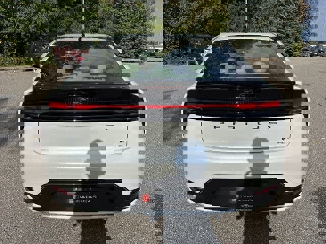 New 2026 Toyota Prius XLE image 8