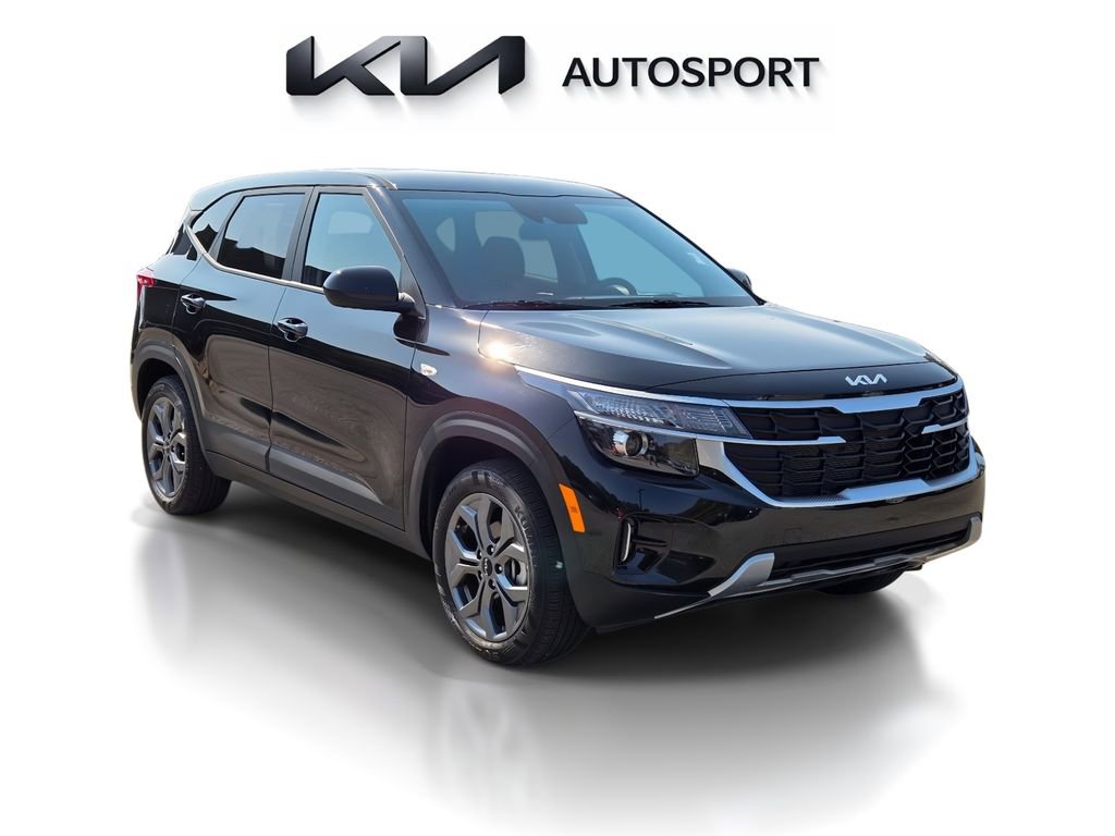 Certified 2026 Kia Seltos LX FWD image 3