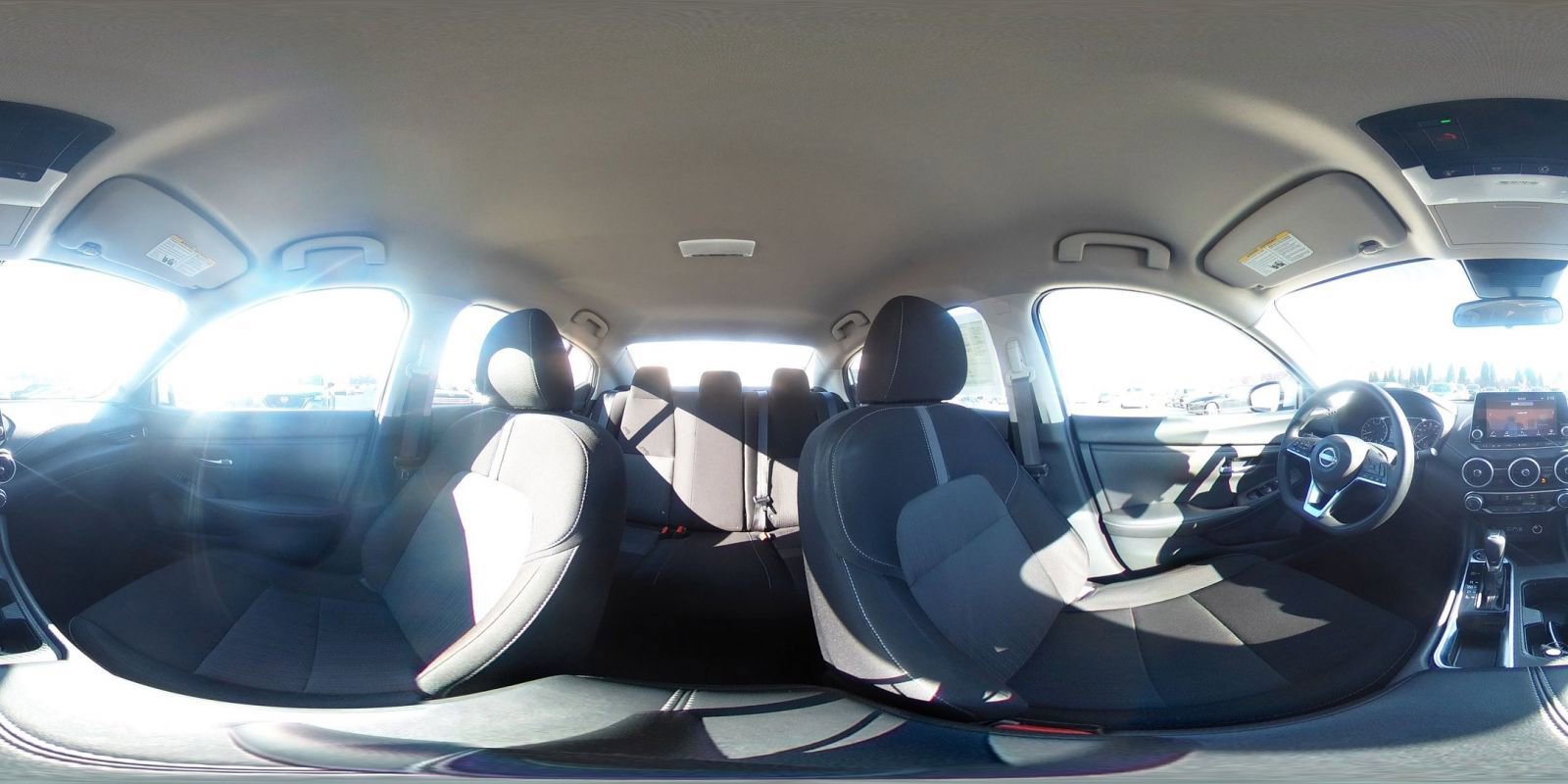 Used 2025 Nissan Sentra SV image 40