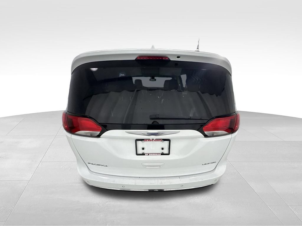 Used 2020 Chrysler Pacifica Limited FWD image 7