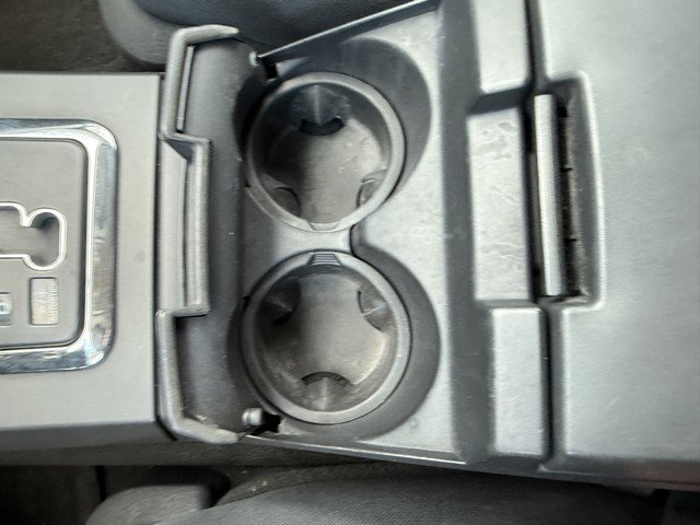 Used 2006 Chrysler Pacifica Touring FWD image 32