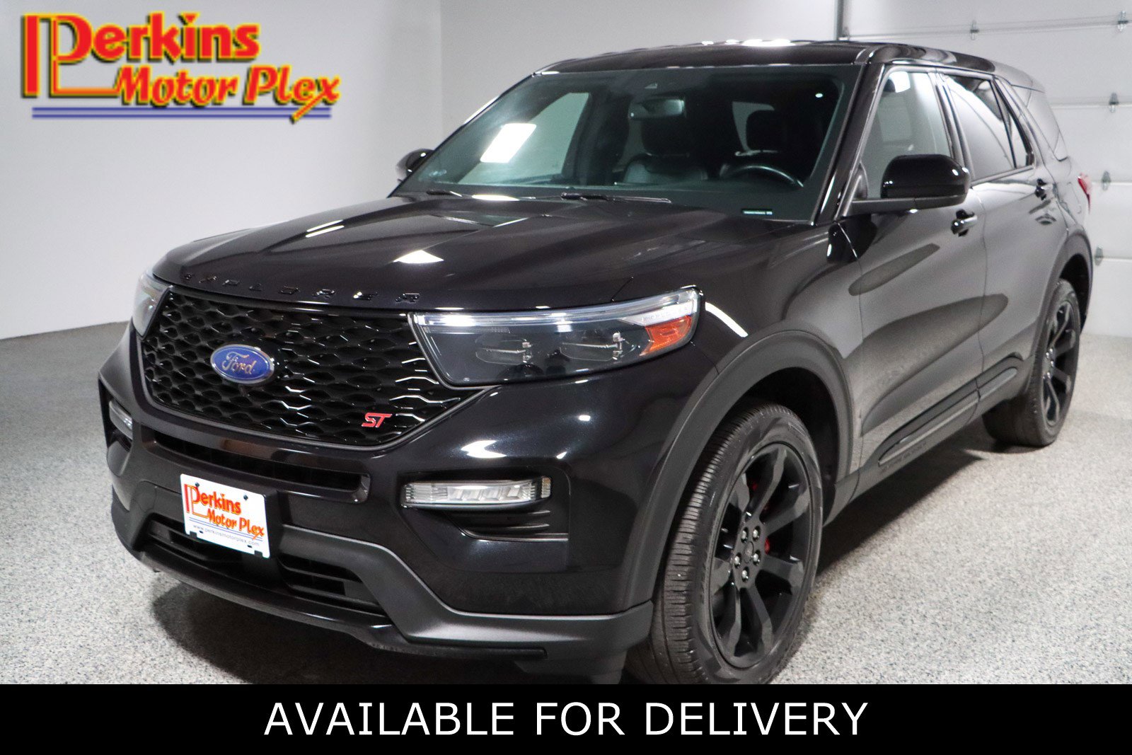 Used 2022 Ford Explorer ST w/ ST Street Pack image 1