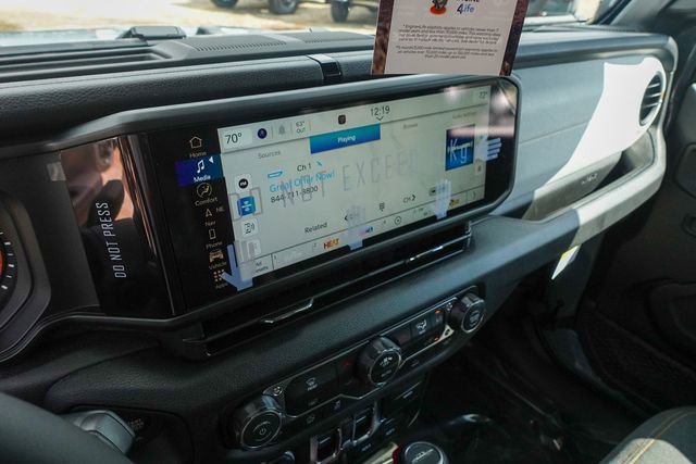 New 2025 Jeep Gladiator Willys image 20