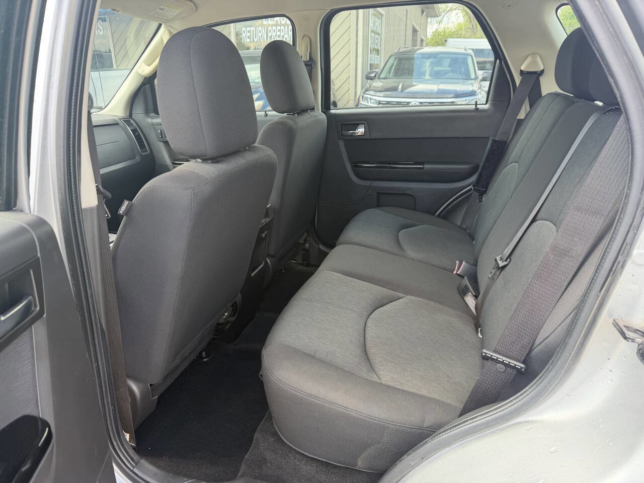 Used 2011 MAZDA Tribute i Sport FWD image 28