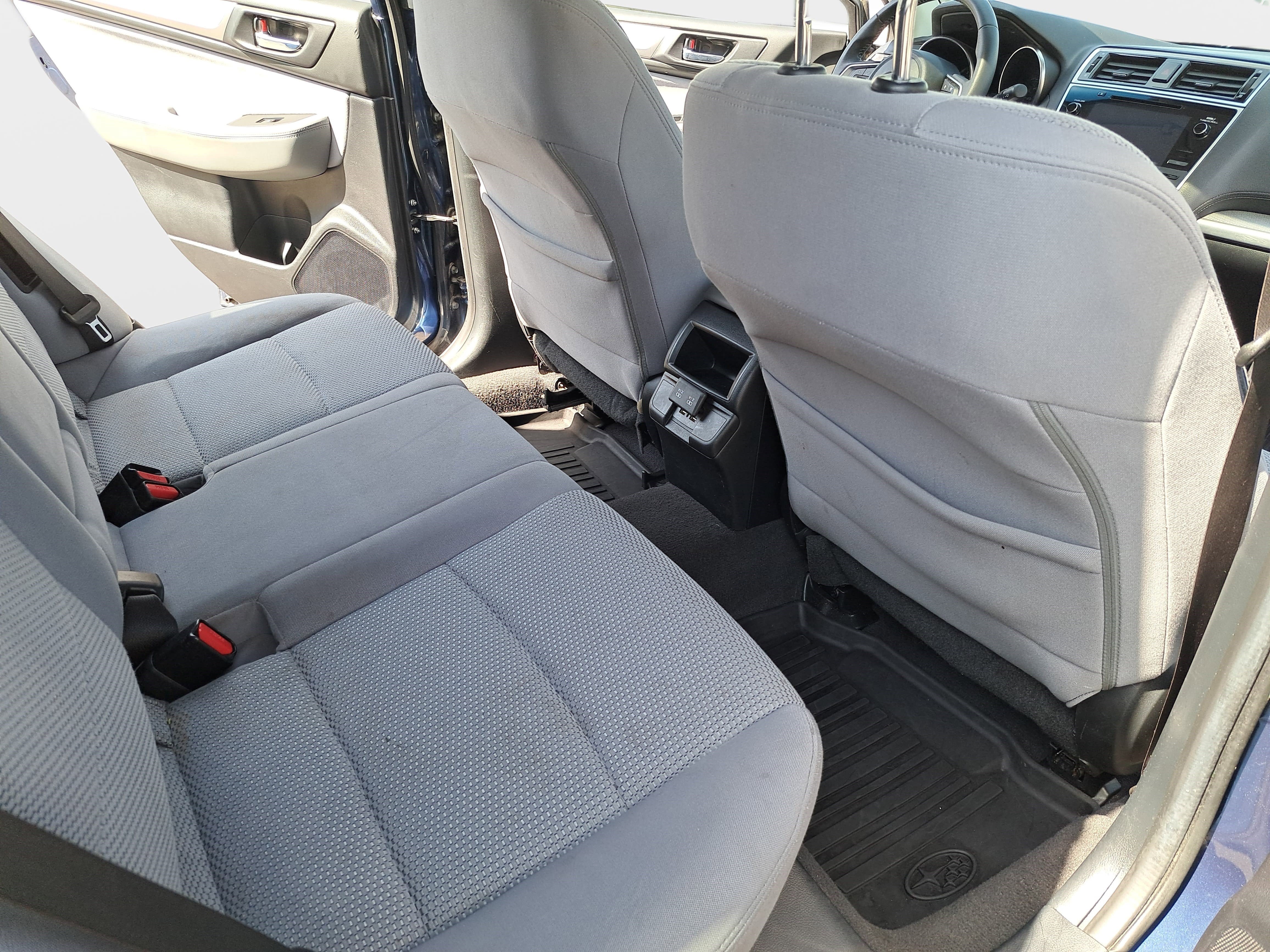 Used 2019 Subaru Outback 2.5i Premium image 11