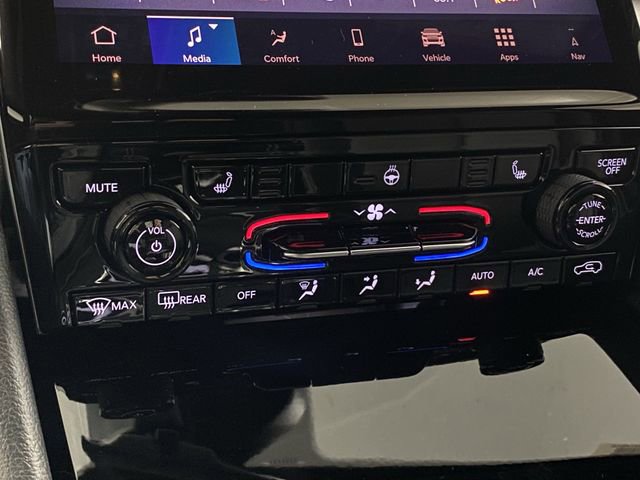 New 2025 Jeep Grand Cherokee L Limited w/ Black Appearance Package image 46