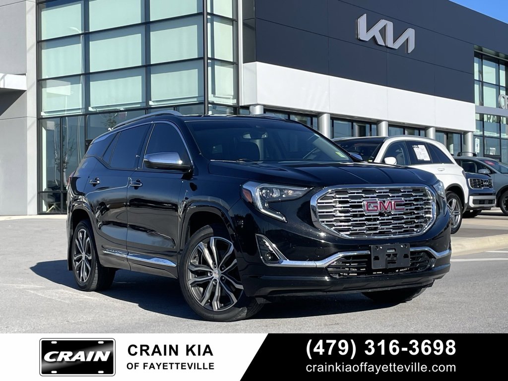 Used 2020 GMC Terrain Denali w/ Denali Premium Package