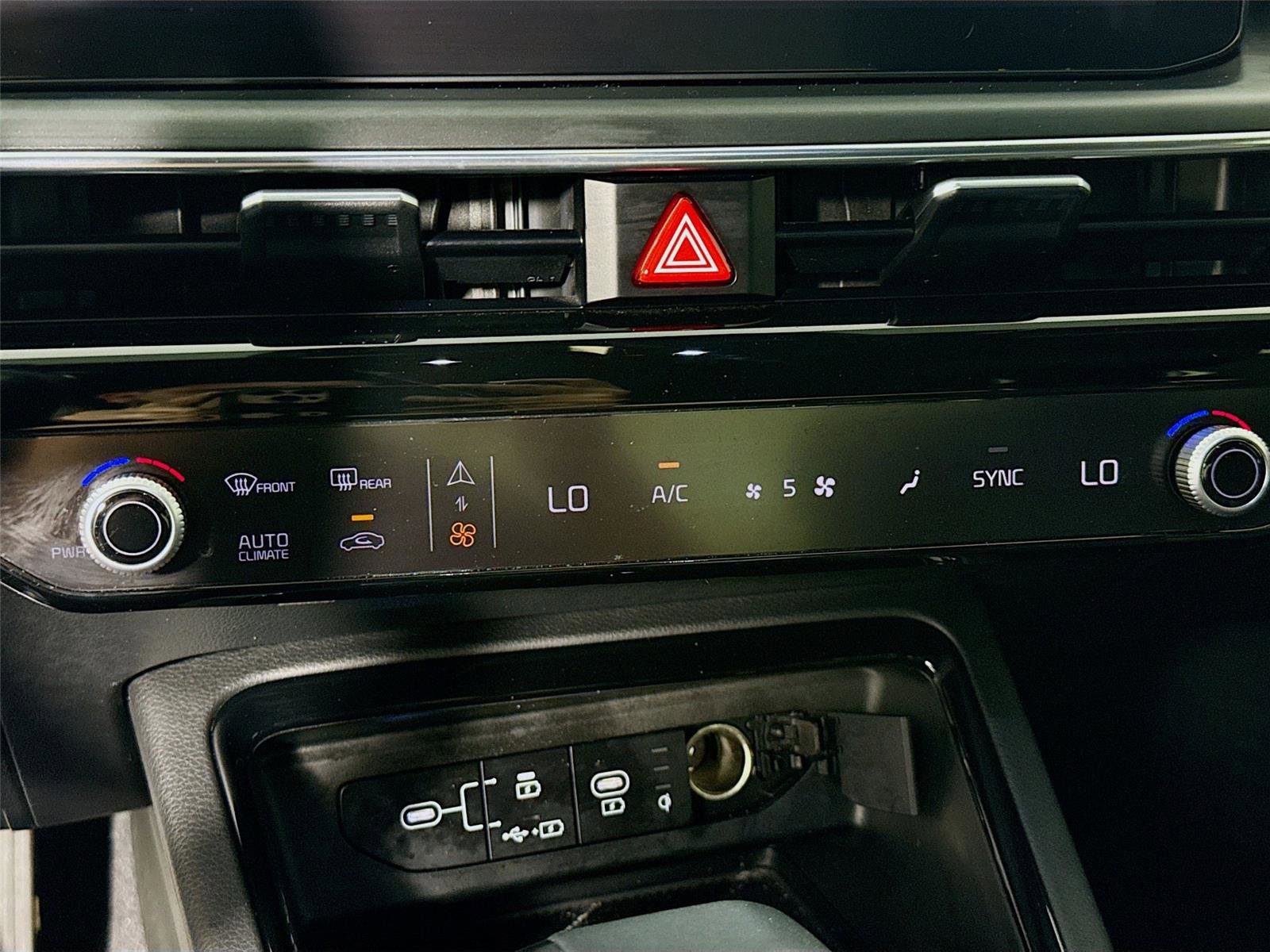 Used 2025 Kia K5 GT w/ GT1 Package FWD image 18