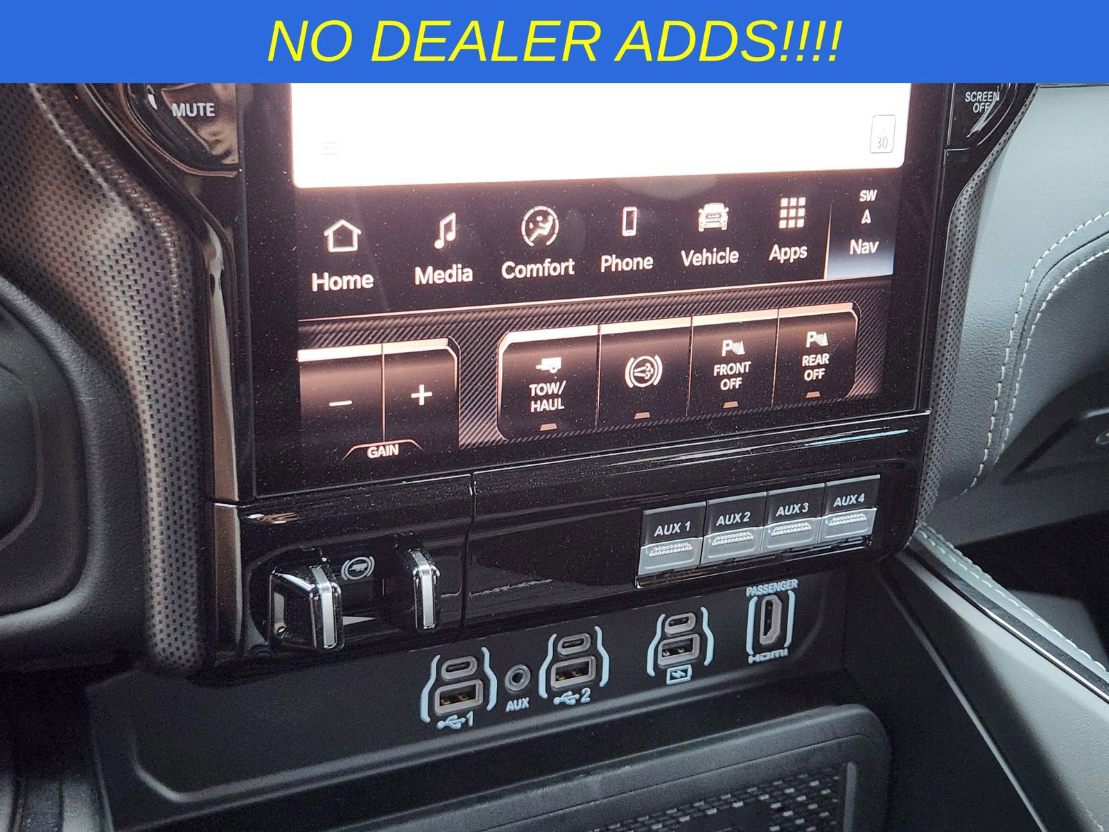 New 2025 RAM 2500 Limited image 18
