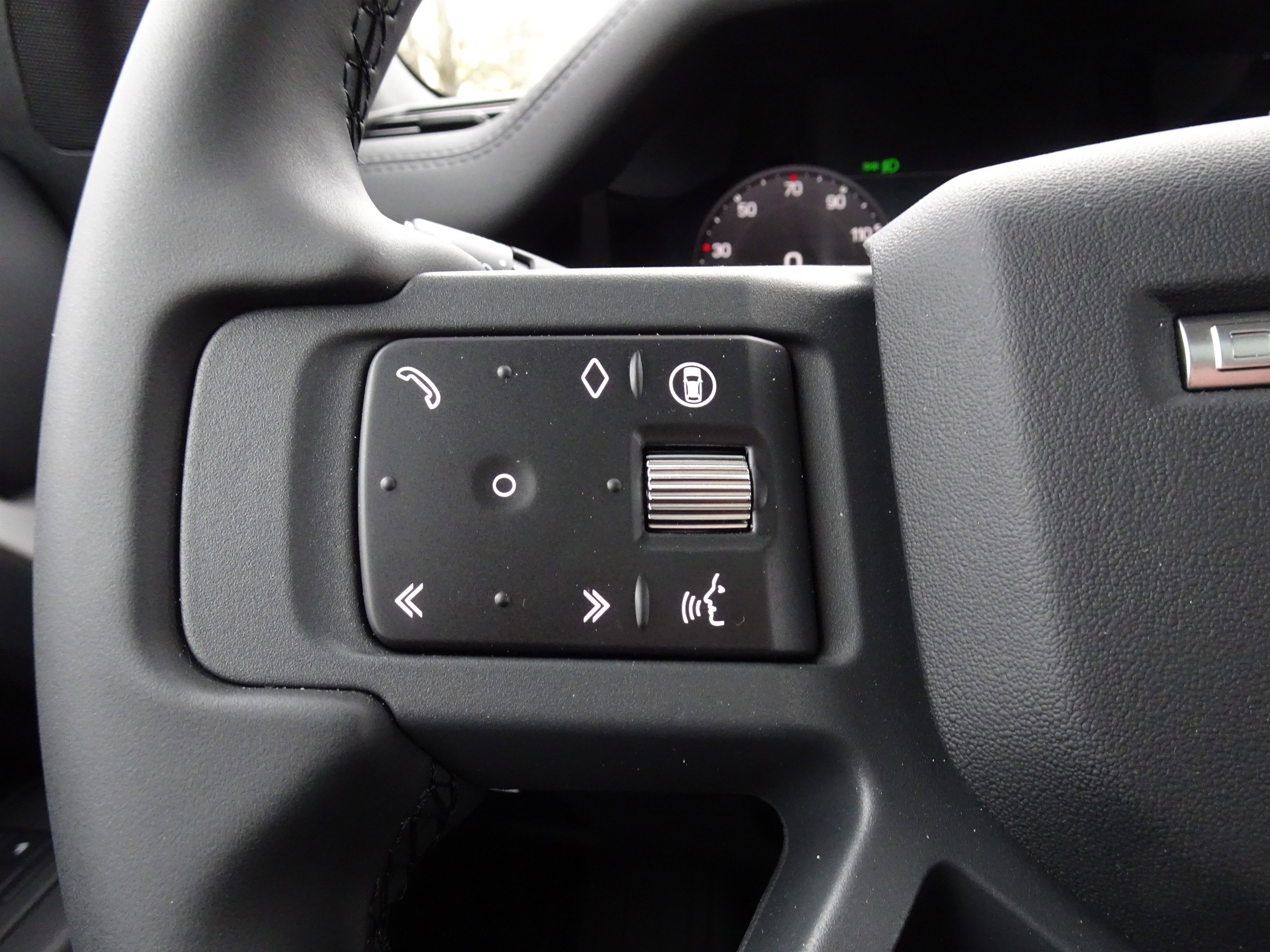 New 2026 Land Rover Defender 110 S image 24