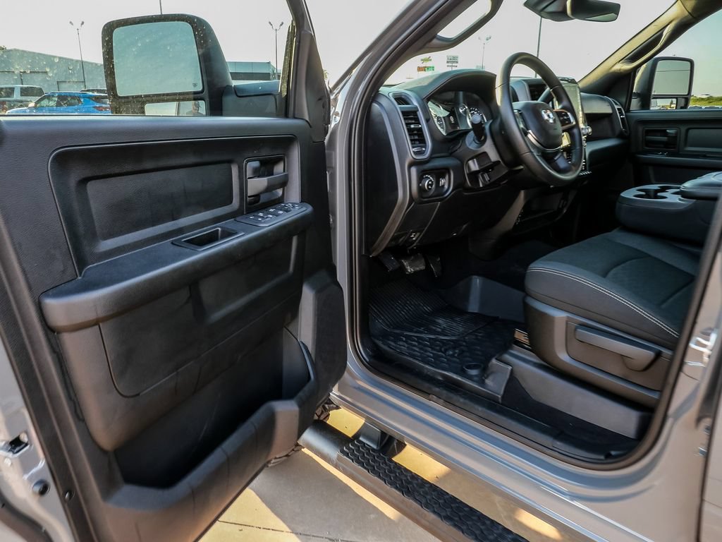 New 2027 RAM 2500 Warlock AWD/4WD image 34