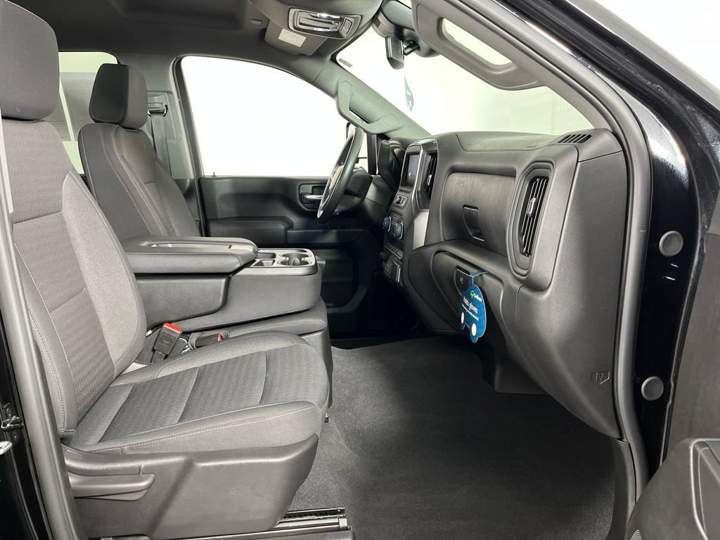 Certified 2024 Chevrolet Silverado 2500 Custom w/ Custom Value Package AWD/4WD image 6