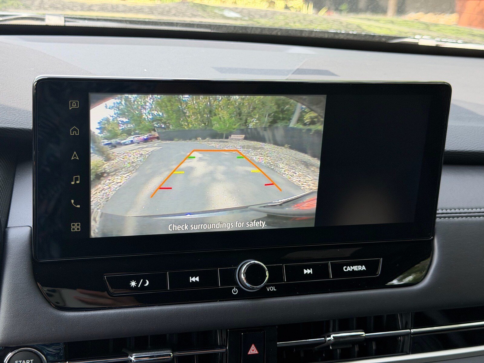 New 2026 Mitsubishi Outlander LE AWD/4WD image 29