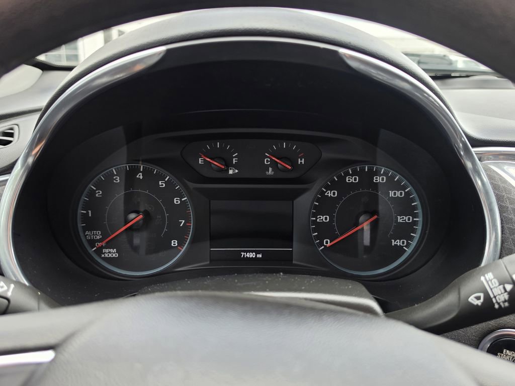 Used 2021 Chevrolet Malibu LT FWD image 39