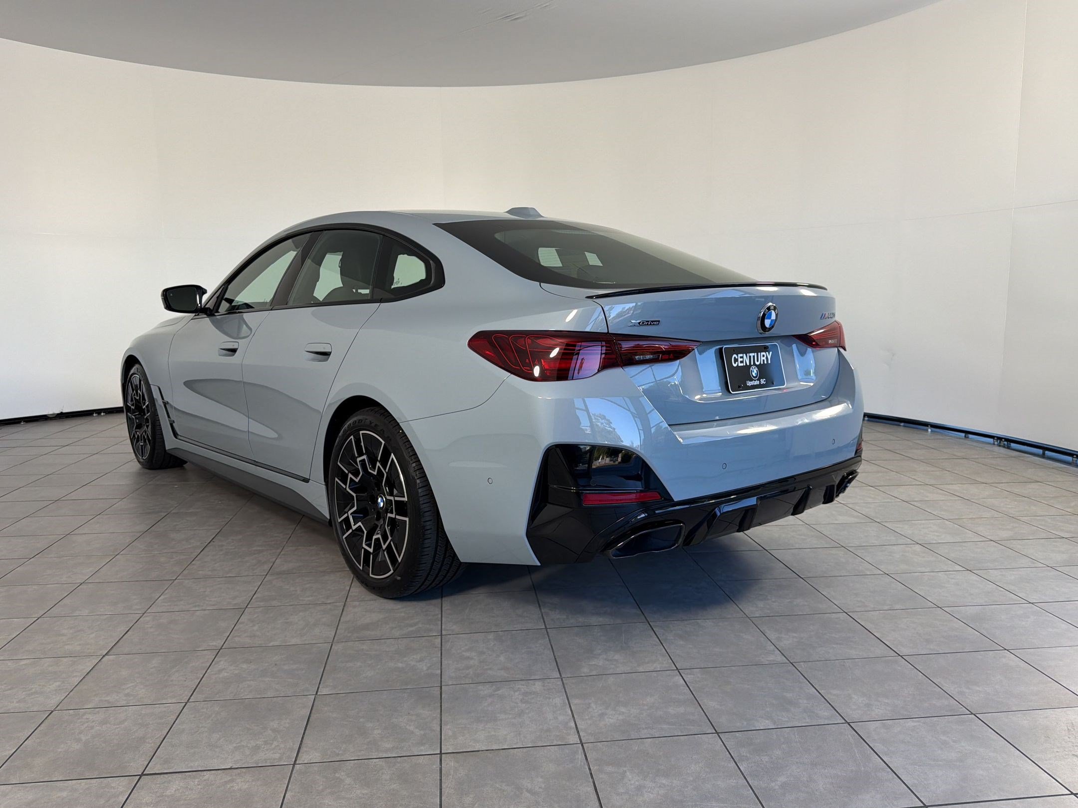 Certified 2026 BMW 440i xDrive w/ Premium Package AWD/4WD image 3