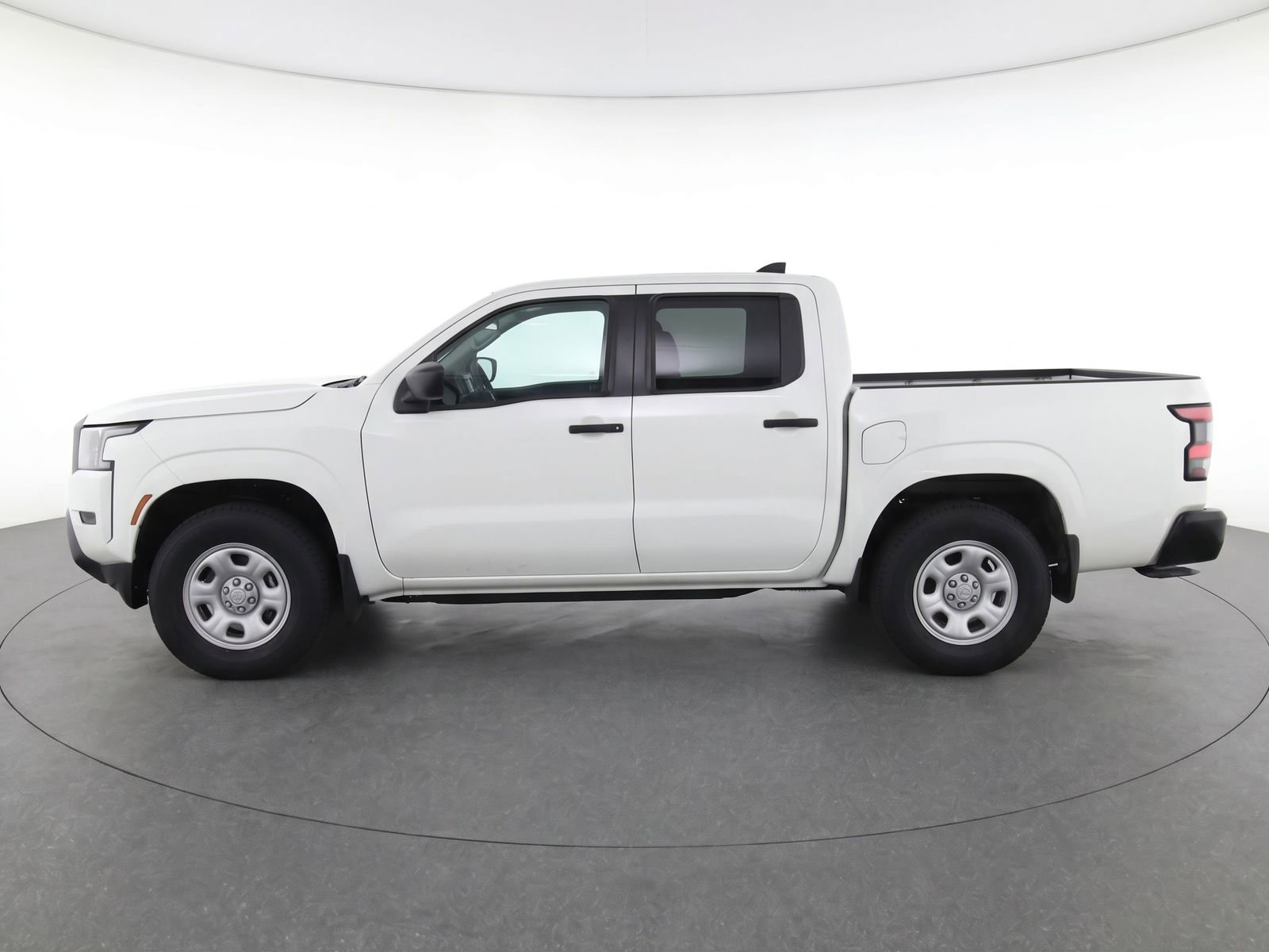 Used 2022 Nissan Frontier S w/ Technology Package AWD/4WD image 7