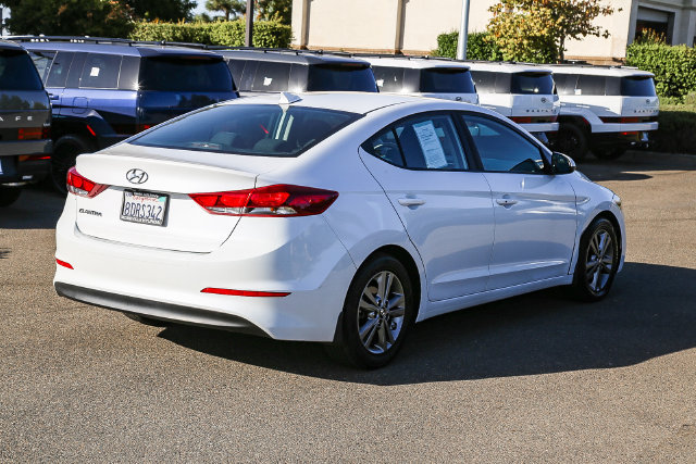 Used 2018 Hyundai Elantra Value Edition FWD image 5