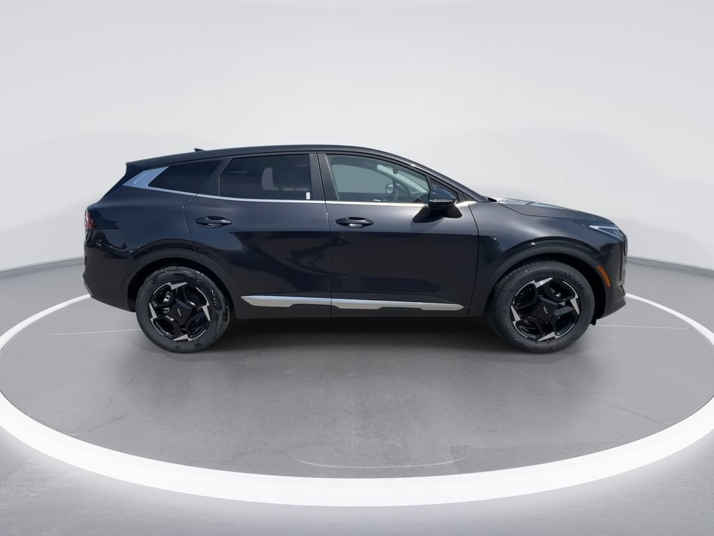 New 2026 Kia Sportage EX FWD image 9