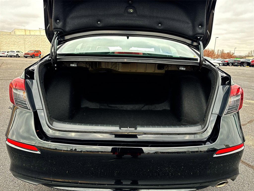 Used 2025 Honda Civic Sport image 22