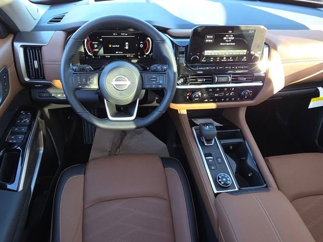 New 2025 Nissan Pathfinder Platinum w/ Cargo Package image 3