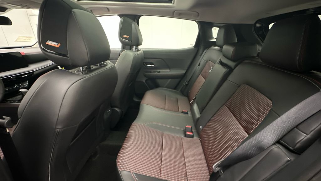 New 2025 Nissan Kicks SR w/ SR Premium Package image 10