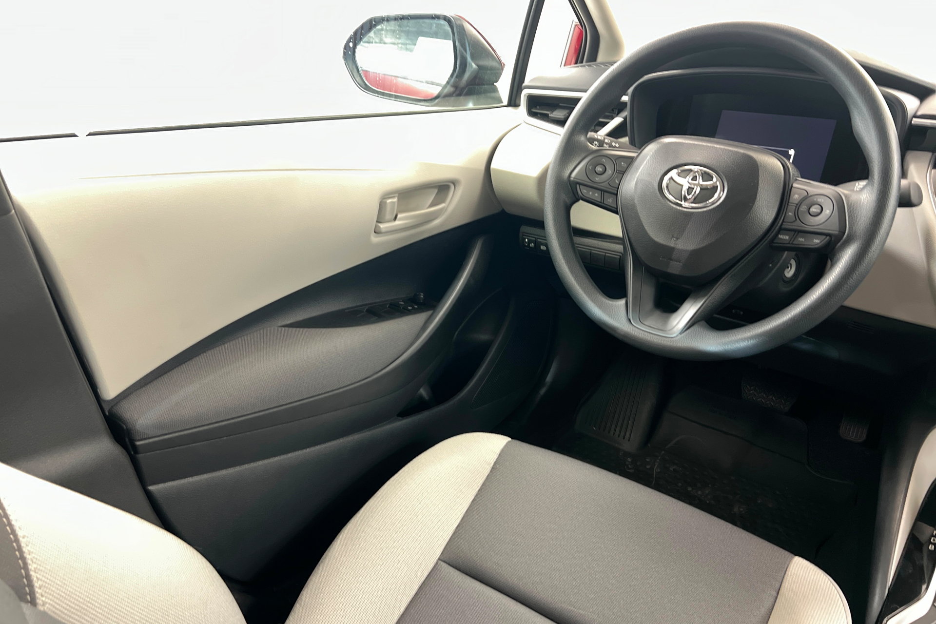 New 2026 Toyota Corolla LE FWD image 11