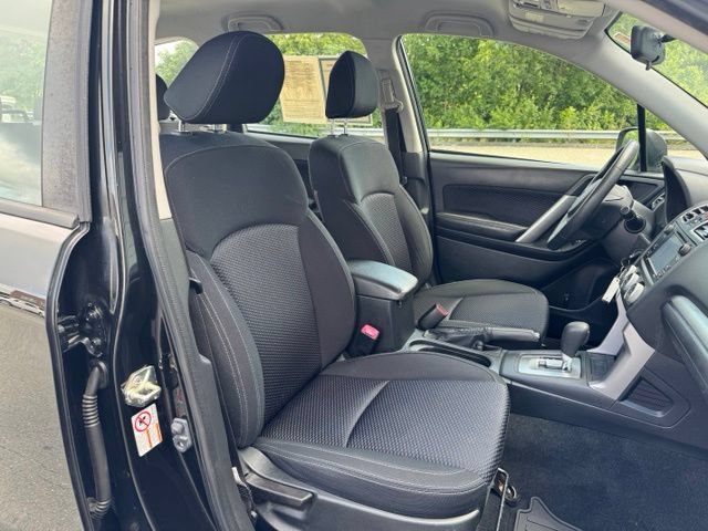 Used 2017 Subaru Forester 2.5i w/ Alloy Wheel Package AWD/4WD image 20