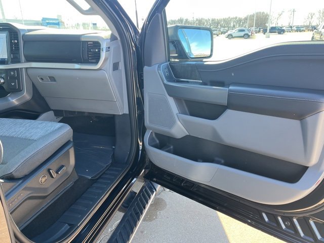 Used 2021 Ford F150 XLT w/ Equipment Group 302A High image 52