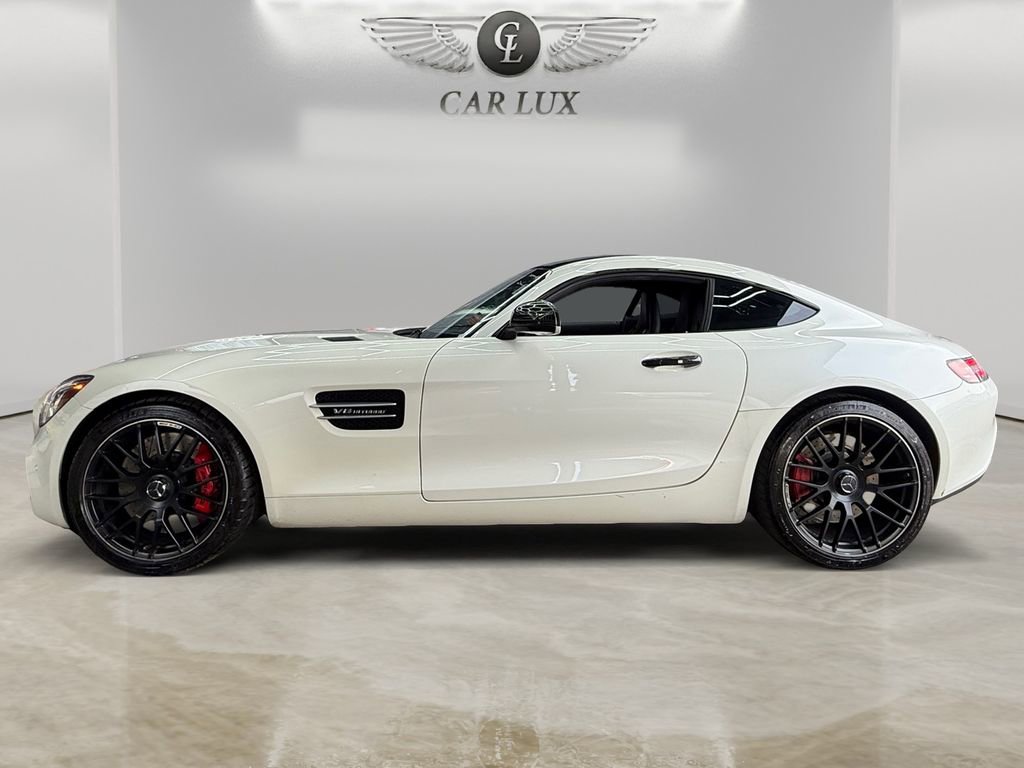 Used 2017 Mercedes-Benz AMG GT S image 2