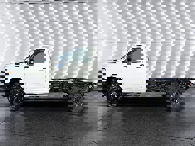 New 2026 RAM 3500 Tradesman image 19