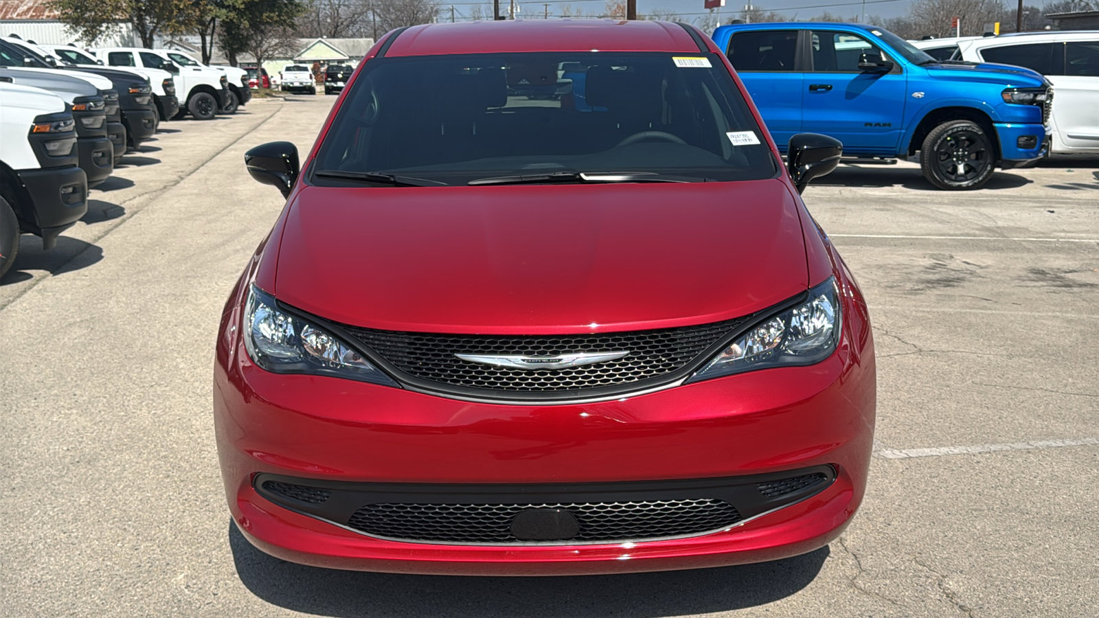 New 2026 Chrysler Voyager LX image 2