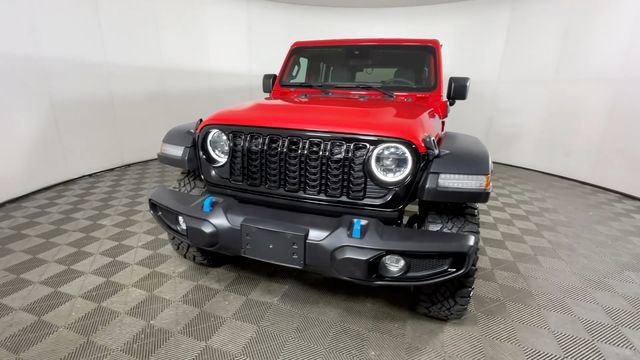 Used 2024 Jeep Wrangler Unlimited AWD/4WD image 12