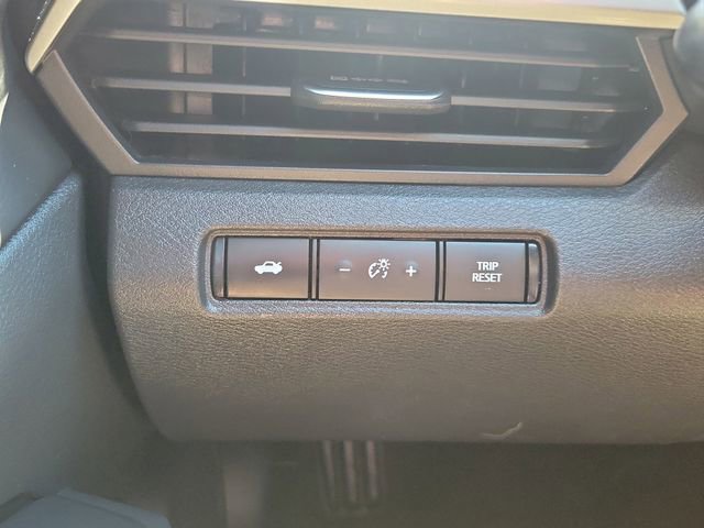 Used 2024 Nissan Altima 2.5 SV image 23