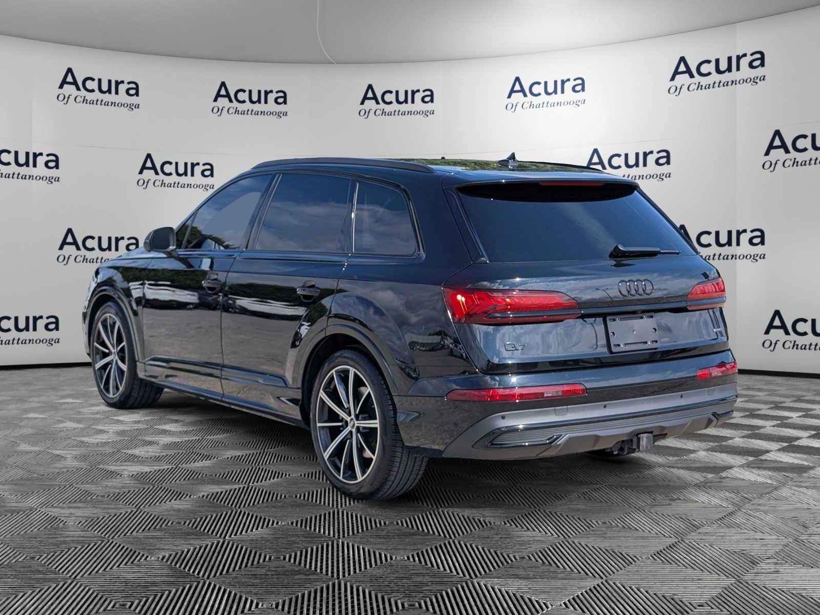 Used 2023 Audi Q7 3.0T Prestige w/ Prestige Package image 7