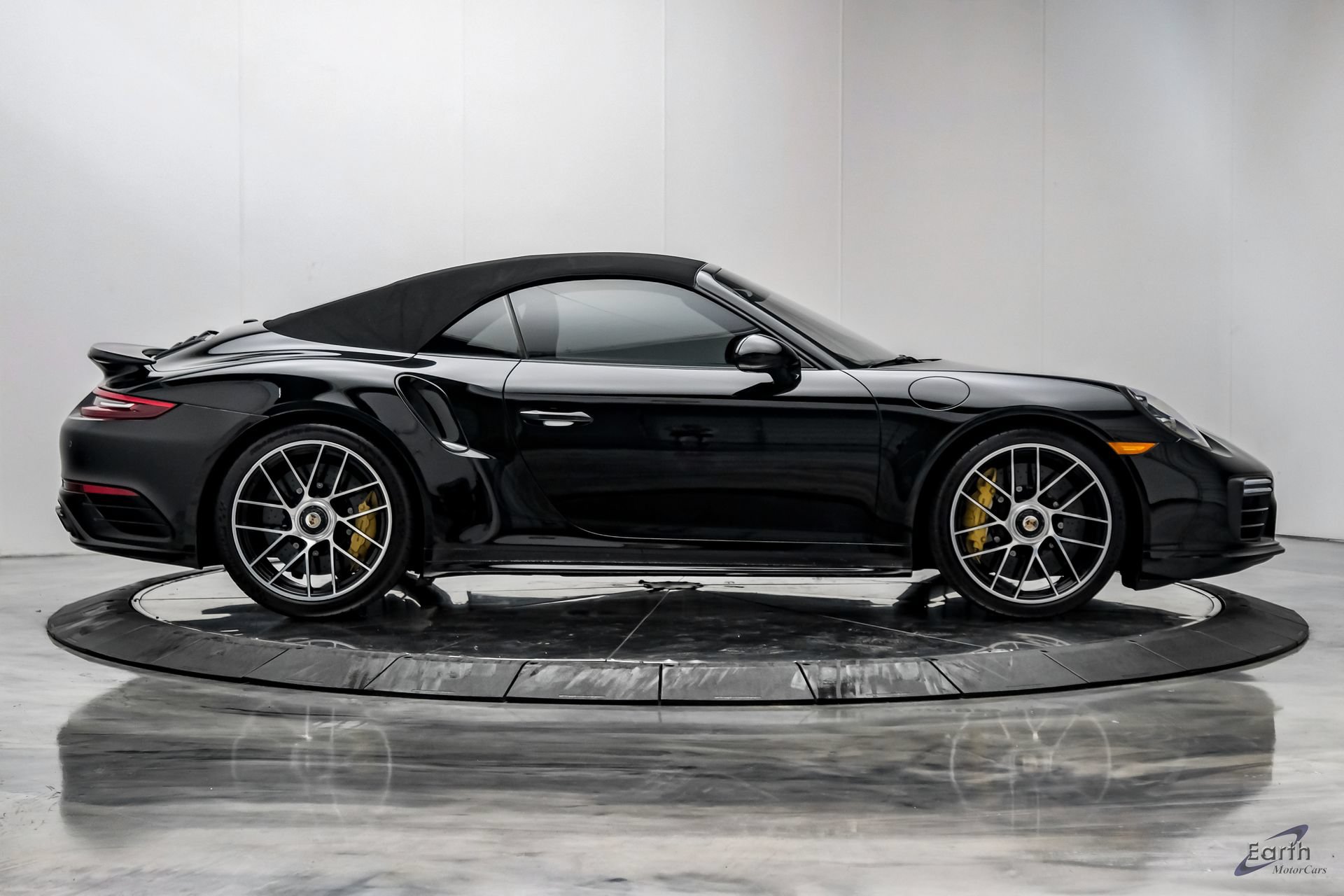 Used 2019 Porsche 911 Turbo S AWD/4WD image 26