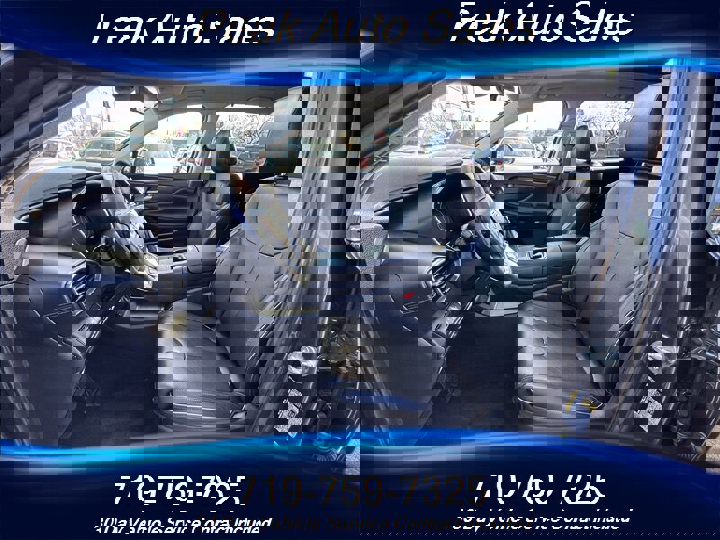 Used 2022 Hyundai Santa Fe Limited image 16