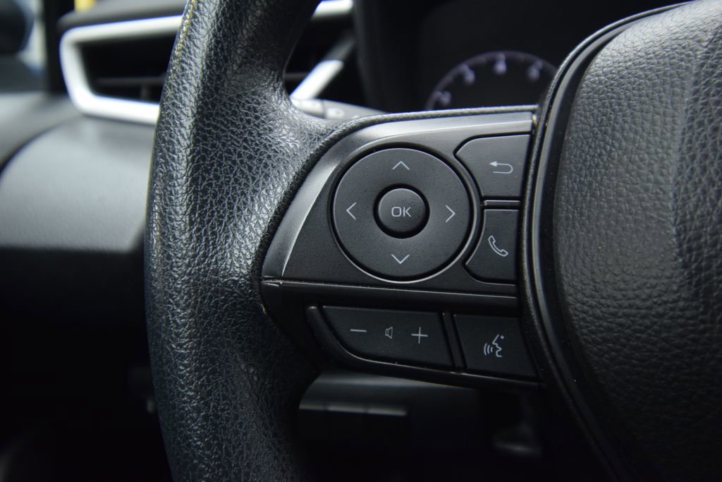 Used 2024 Toyota Corolla LE image 29