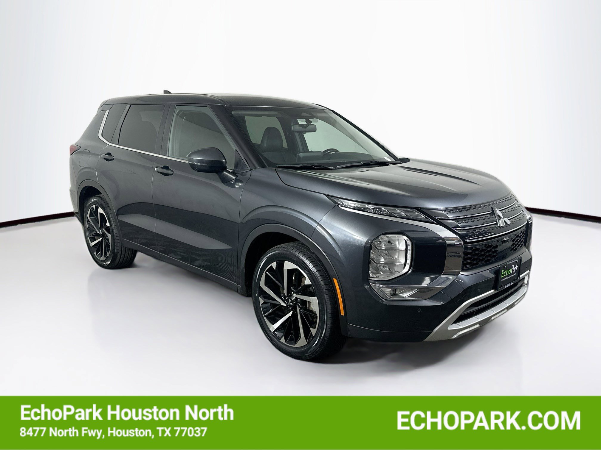 Used 2024 Mitsubishi Outlander SE