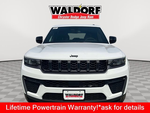 New 2026 Jeep Grand Cherokee Altitude AWD/4WD image 2