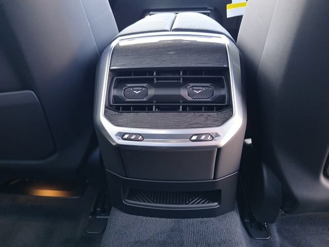 New 2026 BMW 740i w/ Executive Package RWD image 14
