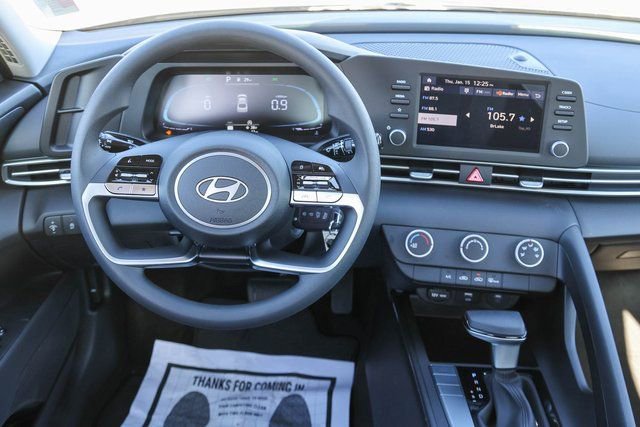 New 2026 Hyundai Elantra SE image 13