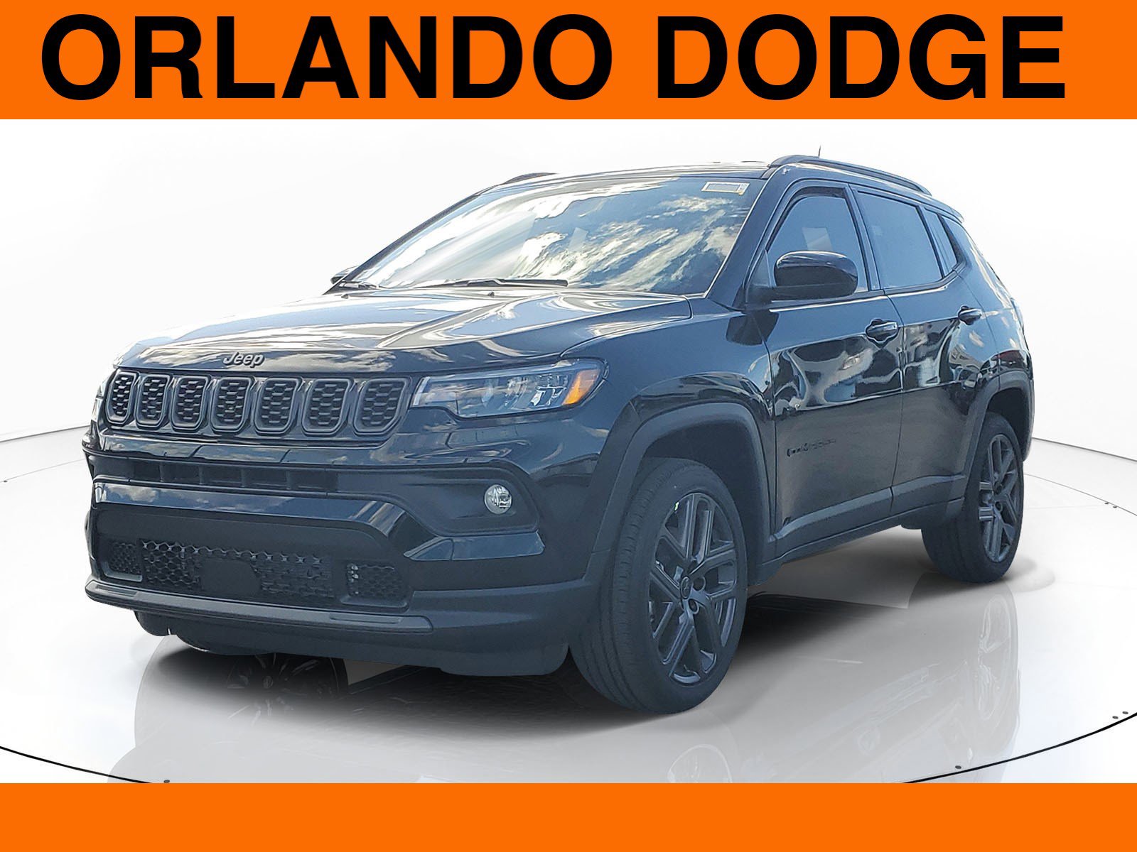 New 2026 Jeep Compass Latitude image 2