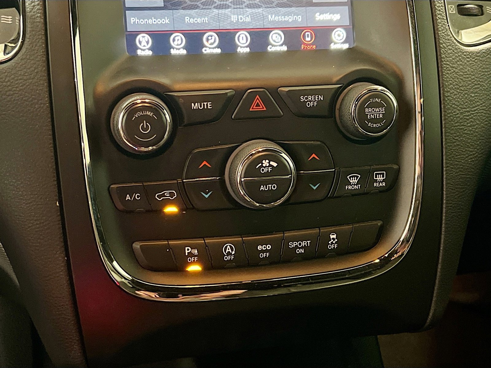 Used 2020 Dodge Durango GT w/ Blacktop Package image 11