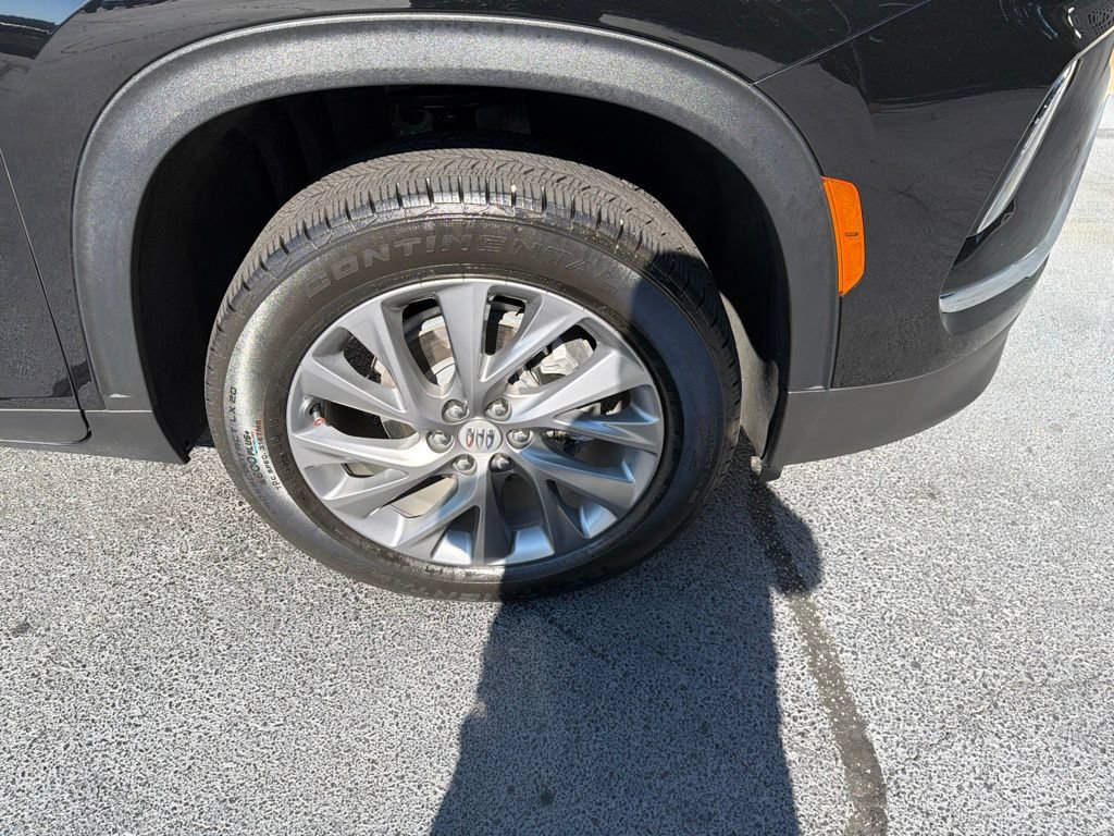 Used 2025 Buick Enclave Preferred w/ LPO, Floor Liner Package FWD image 17